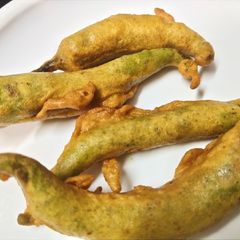 Rajasthani Mirchi Ke Pakode A picture of Rajasthani Mirchi Ke Pakode.
