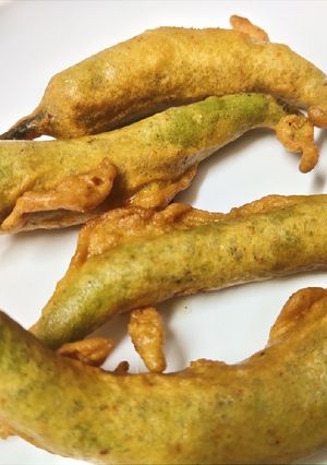 A picture of Rajasthani Mirchi Ke Pakode.