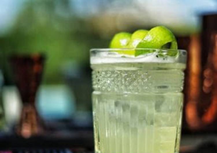 Recipe of Award-winning Pineapple and fig sour