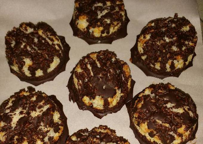 Dark Chocolate-dipped Coconut Macaroons