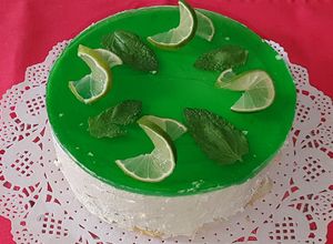 O poză a rețetei Cheesecake cu lime și mentă.