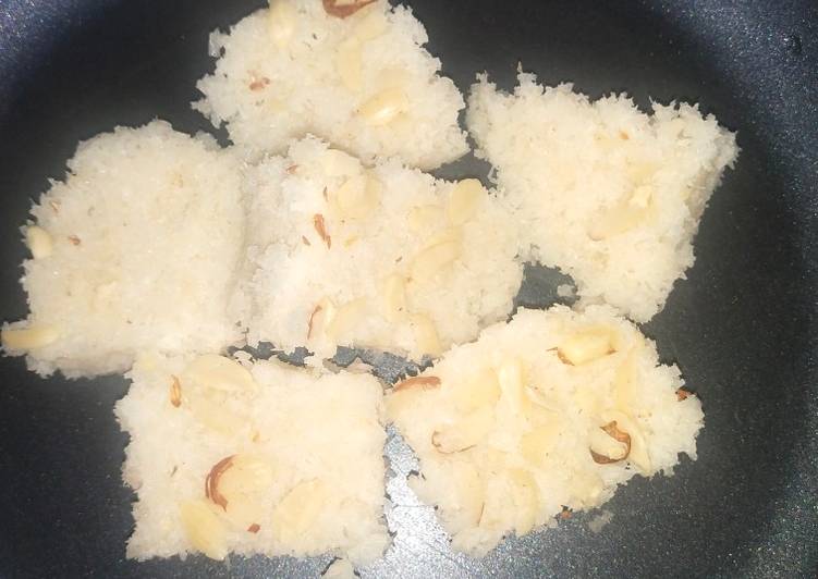 ताजा नारियल की बर्फ़ी