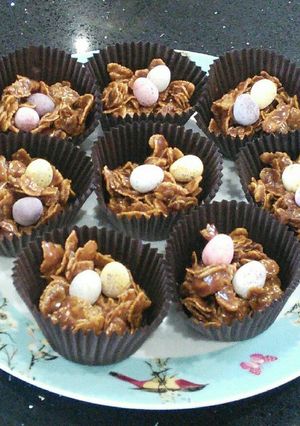A picture of Easter Crispy Cakes.