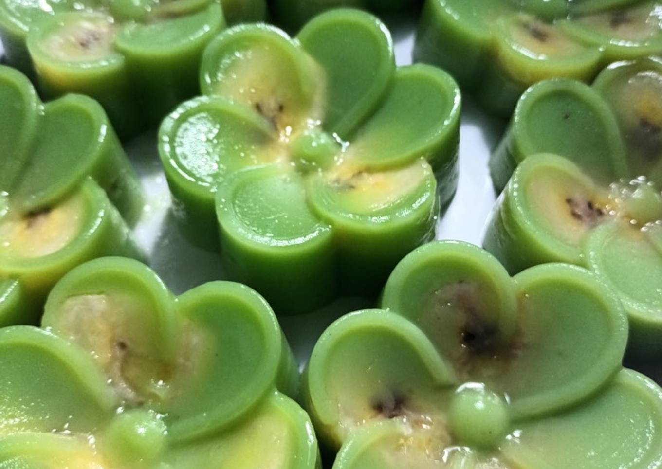 Kue Pisang Pandan