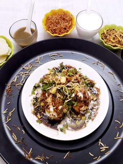 सोंठ की टिक्की चाट (Sonth ki tikki chat recipe in hindi) रेसिपी मुख्य फोटो