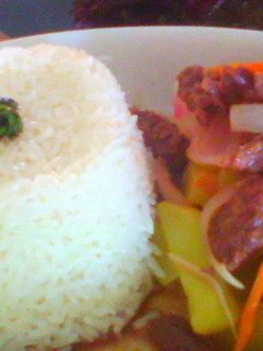Una foto de Lomo saltado