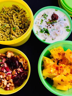 வல்லாரைக்கீரை சாதம், வாழைத்தண்டு பச்சடி செய்முறை முக்கிய புகைப்படம்