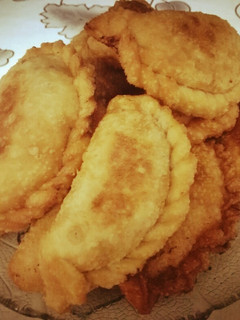 Una foto de Empanadas de carne fritas