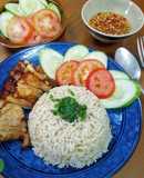 Cơm Gạo Lứt Trắng Thịt Nướng