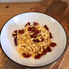 A picture of Simple Spaghetti With Pine Nuts & Garlic.