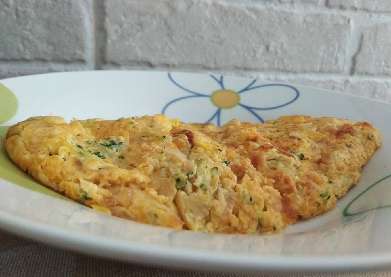 Tortilla de calabaza, cebolla y brócoli