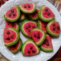 A picture of Water Melon Cookies.