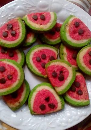 A picture of Water Melon Cookies.