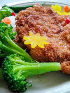 無骨豬排飯 的食譜成品照片