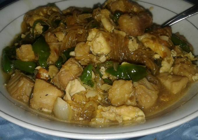 Langkah Mudah untuk Menyiapkan Soun tuna cabe ijo, Enak Banget