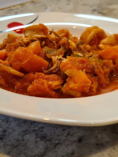 Una foto de Chipirones guisados con calabaza