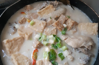 Anti Ribet, Membuat Opor Ayam Kampung Simpel