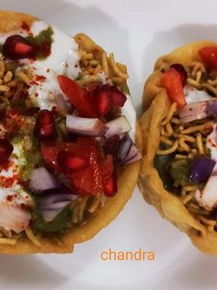कटोरी चाट (katori chaat recipe in Hindi) रेसिपी मुख्य फोटो