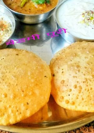 बेड़मी पूरी (Bedmi Poori Recipe in Hindi) रेसिपी मुख्य फोटो