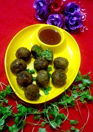 मटर बॉल्स (Matar balls recipe in hindi) रेसिपी मुख्य फोटो