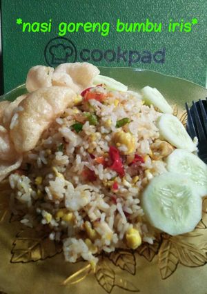Foto resep *nasi goreng bumbu iris*
