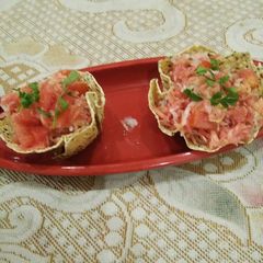 A picture of Papad katori lachha Salad.