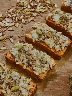 एनर्जी रस्क (energy rusk recipe in Hindi) रेसिपी मुख्य फोटो