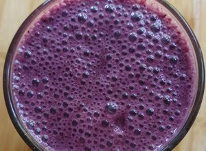 Una foto de Smoothie de frutos rojos