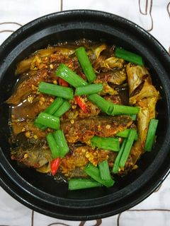 Hình của món Cá chốt kho nghệ.