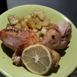 Patas de pollo con papas al horno