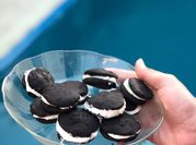 Una foto de oreo de galleta