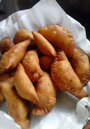 A picture of Matar karanji/ peas half-moon dumplings.