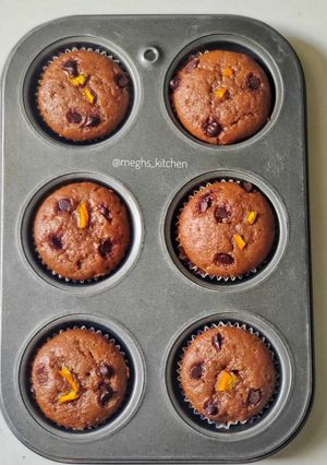 ચોકલેટ ઓરેન્જ મફિન્સ (Chocolate Orange Muffins Recipe In Gujarati) રેસીપી મુખ્ય ફોટો