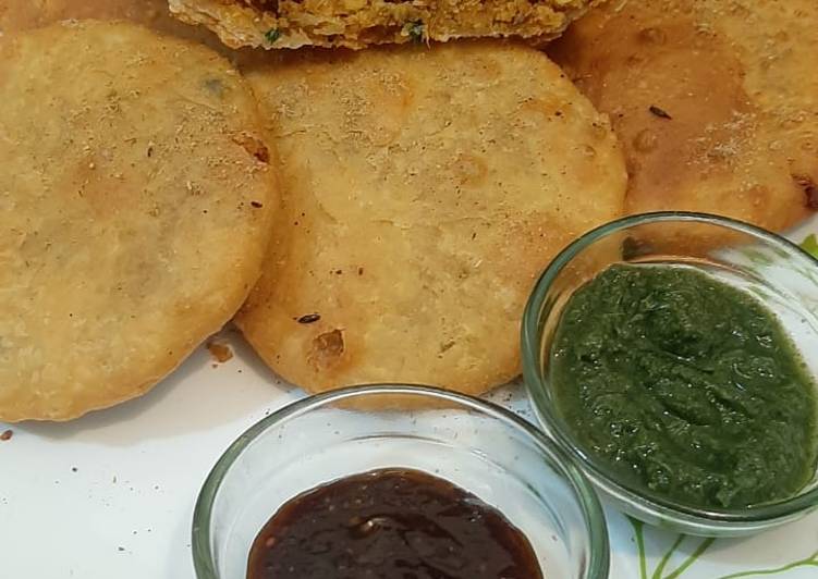 Rajasthani Moong Dal Kachori