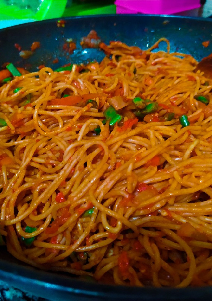 A picture of Red Spaghetti.