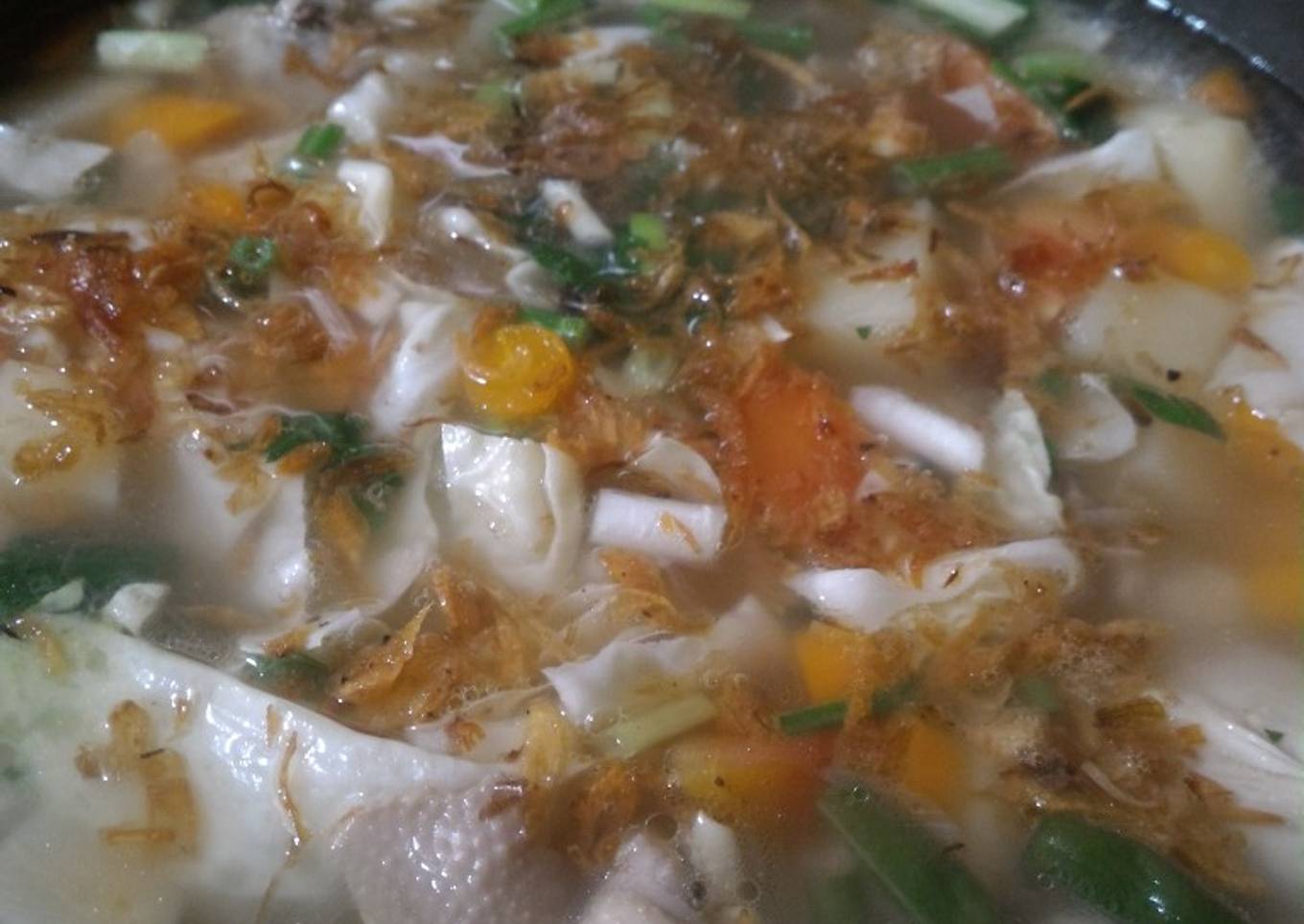 Sayur sop ayam bumbu iris