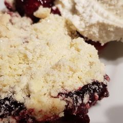 Individual Blackberry and coconut crumble A picture of Individual Blackberry and coconut crumble.