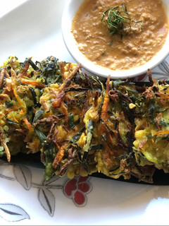 Foto resep Bakwan/bala-bala renyah tahan lama (tanpa telur) dan sambal kacang
