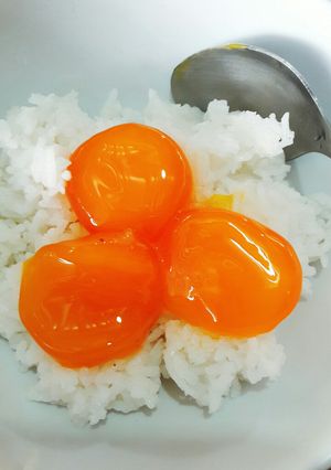รูปของ ไข่แดงดองน้ำปลากวน