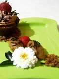 Edible Mug Representing cocoa pudding, caramelized banana Halwa