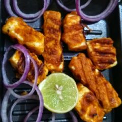 A picture of Paneer Bites.
