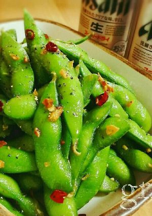 A picture of Edamame Peperoncino for Summer.