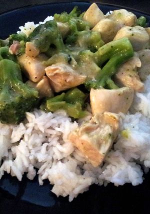 A picture of Hint of Lime Chicken and Rice.