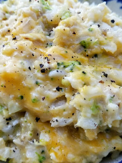 A picture of Cheesy Chicken Broccoli & Rice Casserole.
