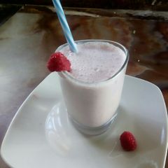 Raspberry milkshake A picture of Raspberry milkshake.