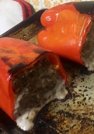 Una foto de Morrones rellenos