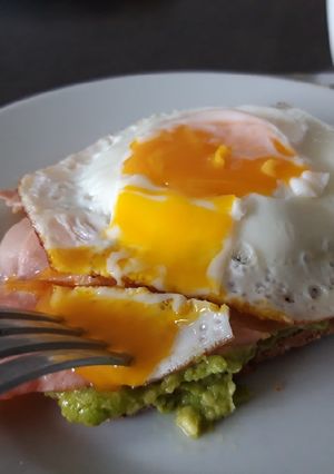 Una foto de Desayunos completos con huevos! 🍳🍳