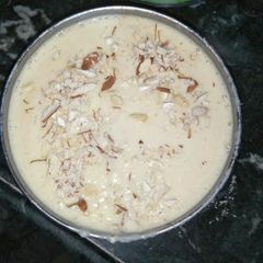 A picture of Custard shrikhand.