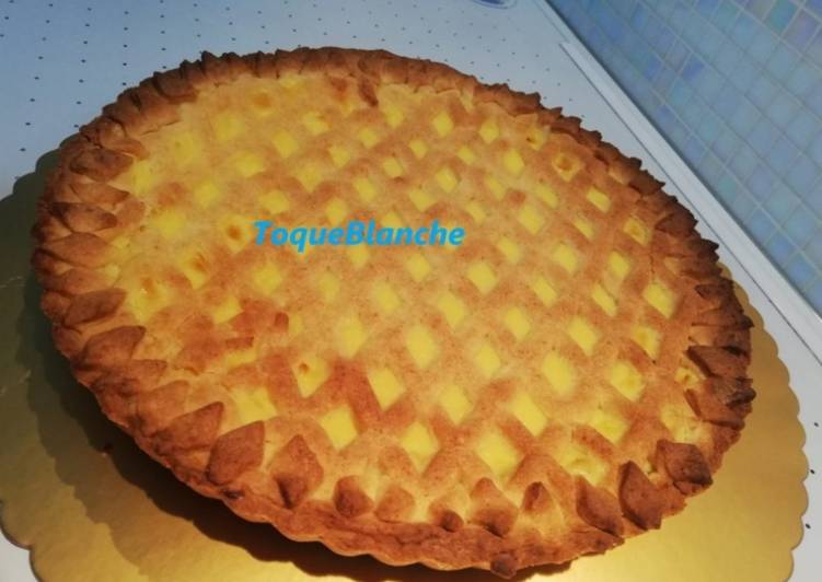 Crostata alla crema pasticcera