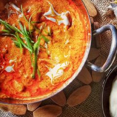 A picture of Butter chicken.